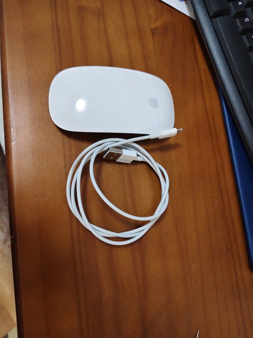 Apple Magic Mouse 2 - White465862461469511680