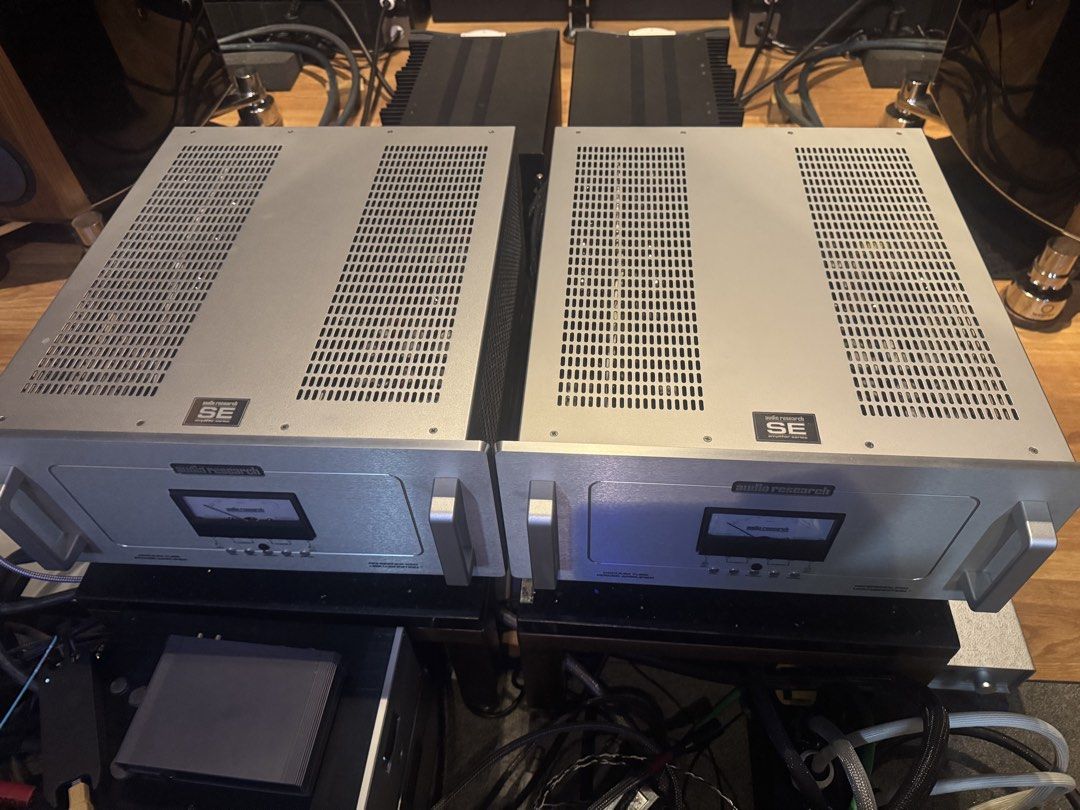 Audio Research flagship pre power473007267062763524