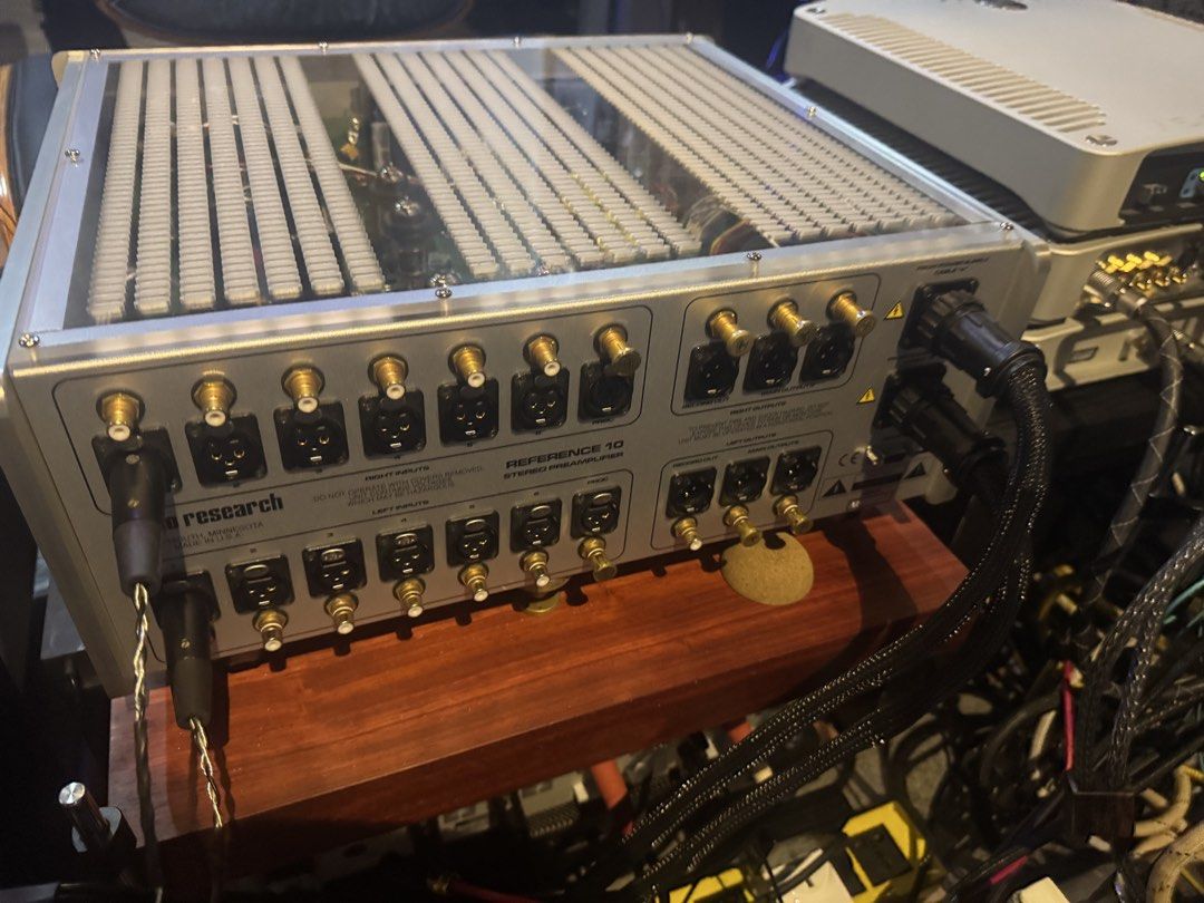 Audio Research flagship pre power473007267062763522