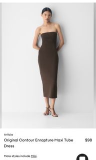 (Category: ) located in . Submitted by le.closetsale (Listing ID 1440375342, Image 1). Description: .