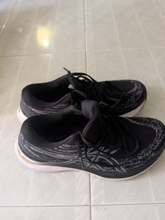 (Category: ) located in . Submitted by sole-collector (Listing ID 1440212351, Image 1). Description: .