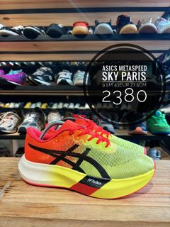 (Category: ) located in . Submitted by ms.j_sneakersshop (Listing ID 1440303228, Image 1). Description: .