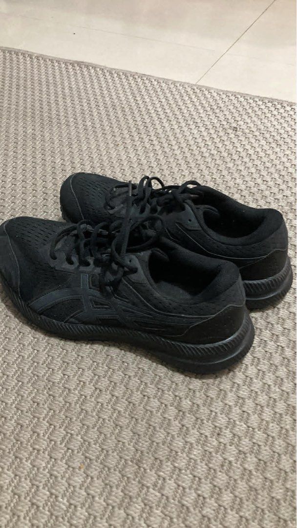 ASICS Ortholite Black Running Shoes (Category: Sneakers) located in Caloocan City. Submitted by chefmathew (Listing ID 1440303600, Image 3). Description: - Black ASICS running shoes - Features Ortholite insoles for comfort - Black laces - Suitable for running or everyday wear - Shows some signs of use, but plenty of life remaining - Selling as is.