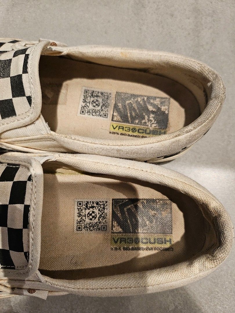 Authentic Vans Checkerboard Slip-On Shoes VR3Cush (Category: Sneakers) located in Taguig. Submitted by mesimpleshop (Listing ID 1440283247, Image 2). Description: 100% Authentic Size: M8/W9.5 EUR40.5 - Classic Vans checkerboard slip-on style - Features VR3 Cush insole for enhanced comfort - Signs of wear on soles and fabric (as pictured) - Needs cleaning/repair but plenty of life remaining for everyday use.