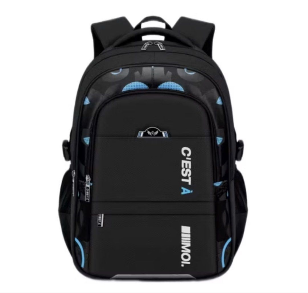 Backpack (Category: Backpacks) located in Singapore. Submitted by warm_psyduckkkk (Listing ID 1440266738, Image 3). Description: Each bag going for 10$ only . Please let me know which design u wan .