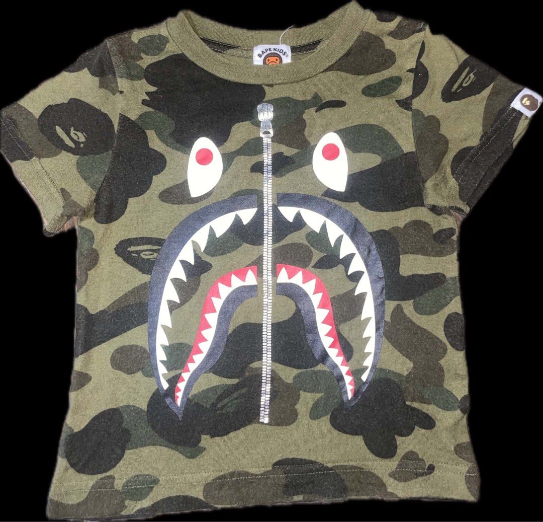 Bape camou for baby (Category: Babies & Kids Fashion) located in Hermosa. Submitted by oddballs.vtg (Listing ID 1440368179, Image 1). Description: Size 90 As new.