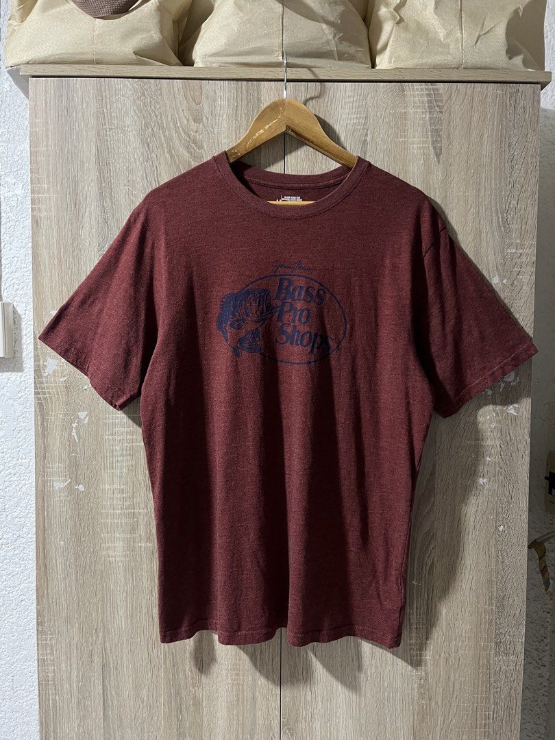 Bass Pro Shops Heather Maroon Tee (Category: Tshirts & Polo Shirts ) located in Tagum. Submitted by pointers15 (Listing ID 1440344242, Image 1). Description: M on tag best fit L Like new Cr: 10/10 No issue❌.