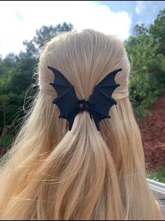 (Category: ) located in . Submitted by magik_closet (Listing ID 1440352569, Image 1). Description: .