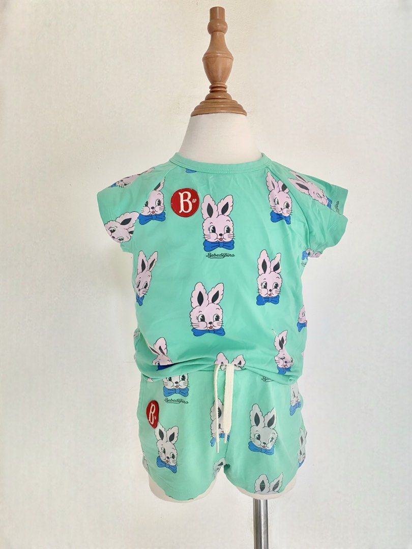 Bebe de Pino Set Terno (Category: Babies & Kids Fashion) located in Subic. Submitted by merge024 (Listing ID 1440278098, Image 1). Description: 2y EUC.