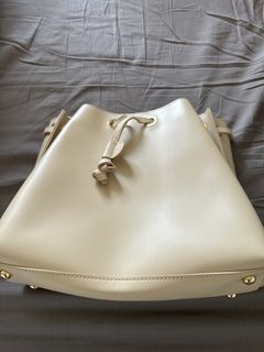 （分類：）位於 。 由 catazapata 提交（商品編號 1440239409，圖片 1）。簡介： 。