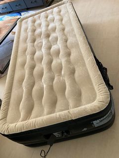 （分類：）位於 。 由 rlwootton38538 提交（商品編號 1440213610，圖片 1）。簡介： 。