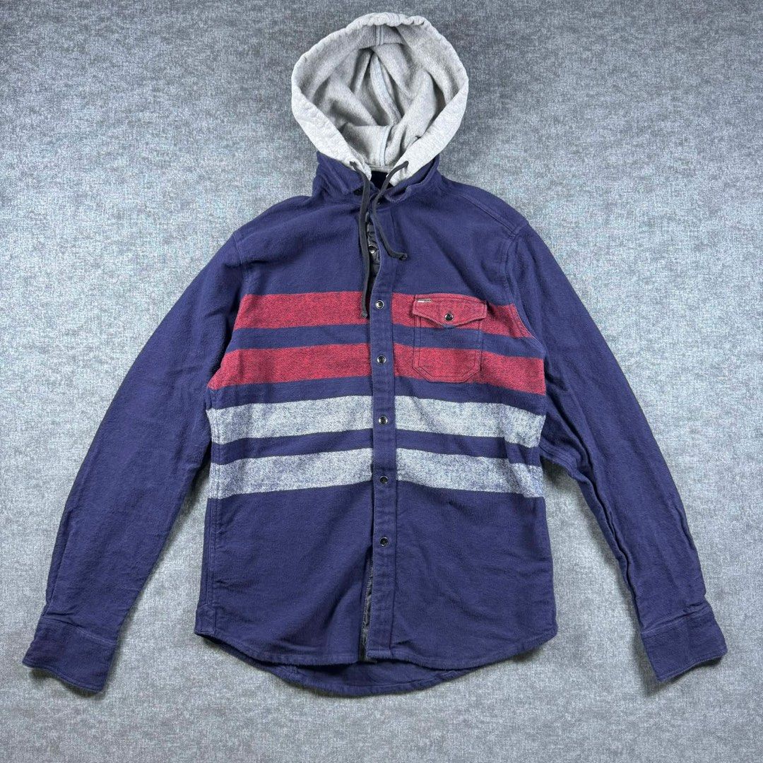 Billabong Detachable Hoodie (Category: Coats, Jackets and Outerwear) located in Manila. Submitted by emvishop (Listing ID 1440263118, Image 1). Description: Billabong Detachable Hoodie Price: PHP 400 Size: Large Dimension: 21 x 29 Condition: Good Condition Store SKU: IHM0001 Please don’t hesitate to message us for inquiries or assistance with your transaction. (take note that the color may appear different due to lighting conditions).