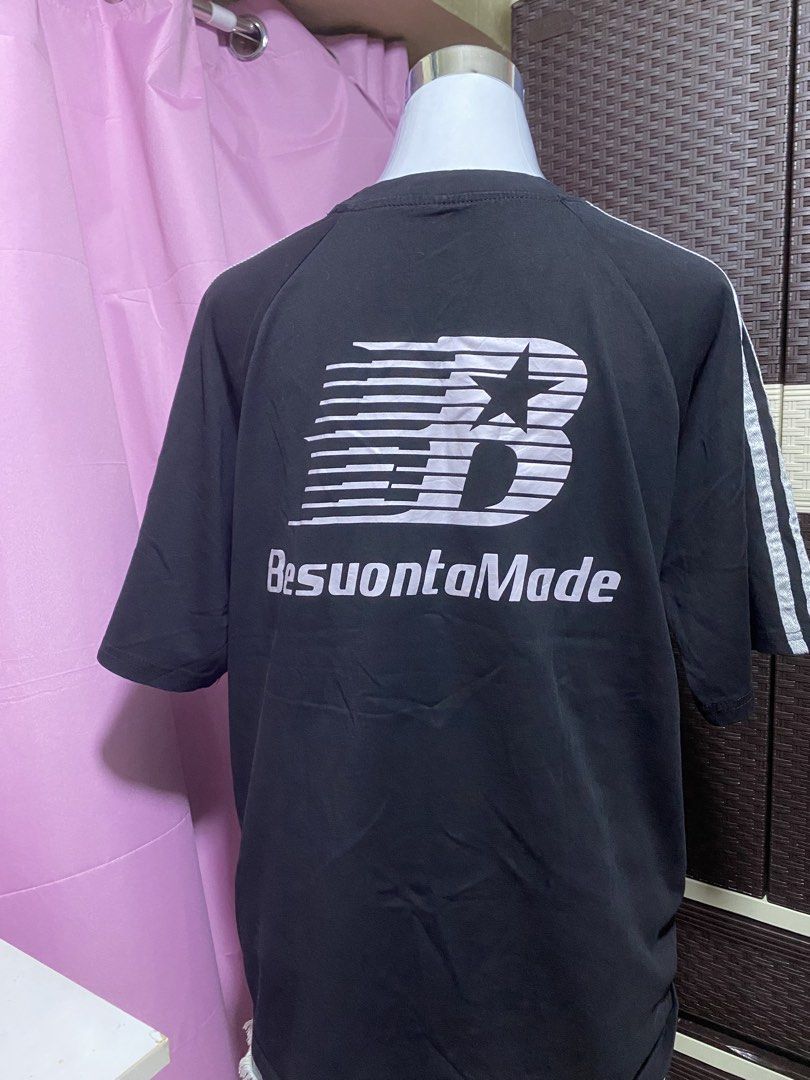 Black big back print shirt hq (Category: Tshirts & Polo Shirts ) located in Taguig. Submitted by missgirladdict (Listing ID 1440354108, Image 2). Description: unisex with tags fits to L-XL W: 23 L: 27 Color rate: 10/10 (color may vary due to lighting) Condition: like new Flaws: x Same day delivery via Lalamove or free delivery around Taguig for orders 300 above!!! MOP: Gcash, GoTyme, MariBank.