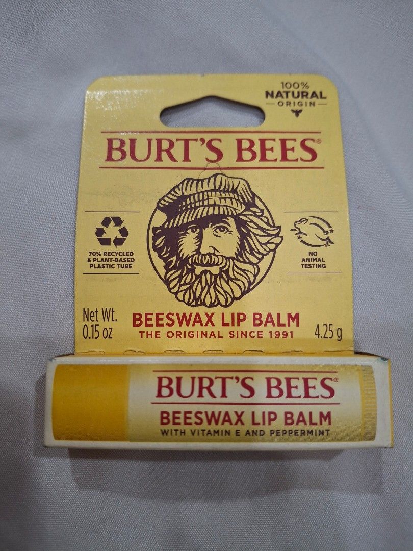 Burt's Bees Beeswax Lip Balm with Vitamin E & Peppermint (Category: Makeup) located in Quezon City. Submitted by olx.jodi (Listing ID 1440305379, Image 1). Description: 4 available price negotiable.