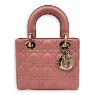 (Category: ) located in . Submitted by carousellluxury (Listing ID 1437473152, Image 1). Description: .