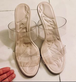 (Category: ) located in . Submitted by anakaka (Listing ID 1440344973, Image 1). Description: .
