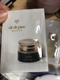 （分類：）位於 。 由 lauchuiwa 提交（商品編號 1440337718，圖片 1）。簡介： 。
