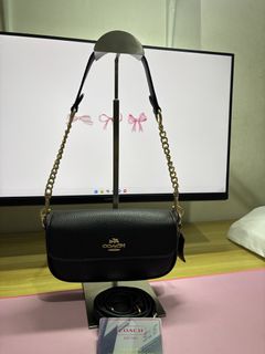 (Category: ) located in . Submitted by love.sorelle (Listing ID 1440269557, Image 1). Description: .
