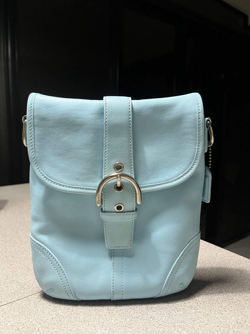 Coach Sling Vintage (Category: Cross-body Bags) located in Bulacan. Submitted by everythinggood26 (Listing ID 1440339672, Image 1). Description: .