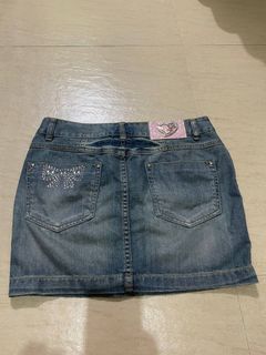(Category: ) located in . Submitted by thrift_nya (Listing ID 1440279824, Image 1). Description: .
