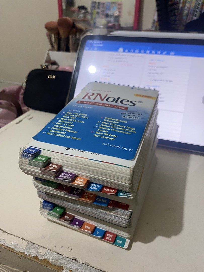 DAVIS’S NOTES BUNDLE!! (Category: Textbooks) located in Cebu City. Submitted by arteriosclerosis (Listing ID 1440316587, Image 3). Description: - Bundle of 4 essential nursing pocket guides. - Includes: RN Notes (3rd Ed), Critical Care Notes, Fluid and Electrolyte Notes, and Pocket Drugs & Classifications. - Ideal reference for nurses and nursing students. - All guides are tabbed for quick and easy access. - Perfect for studying and clinical rota