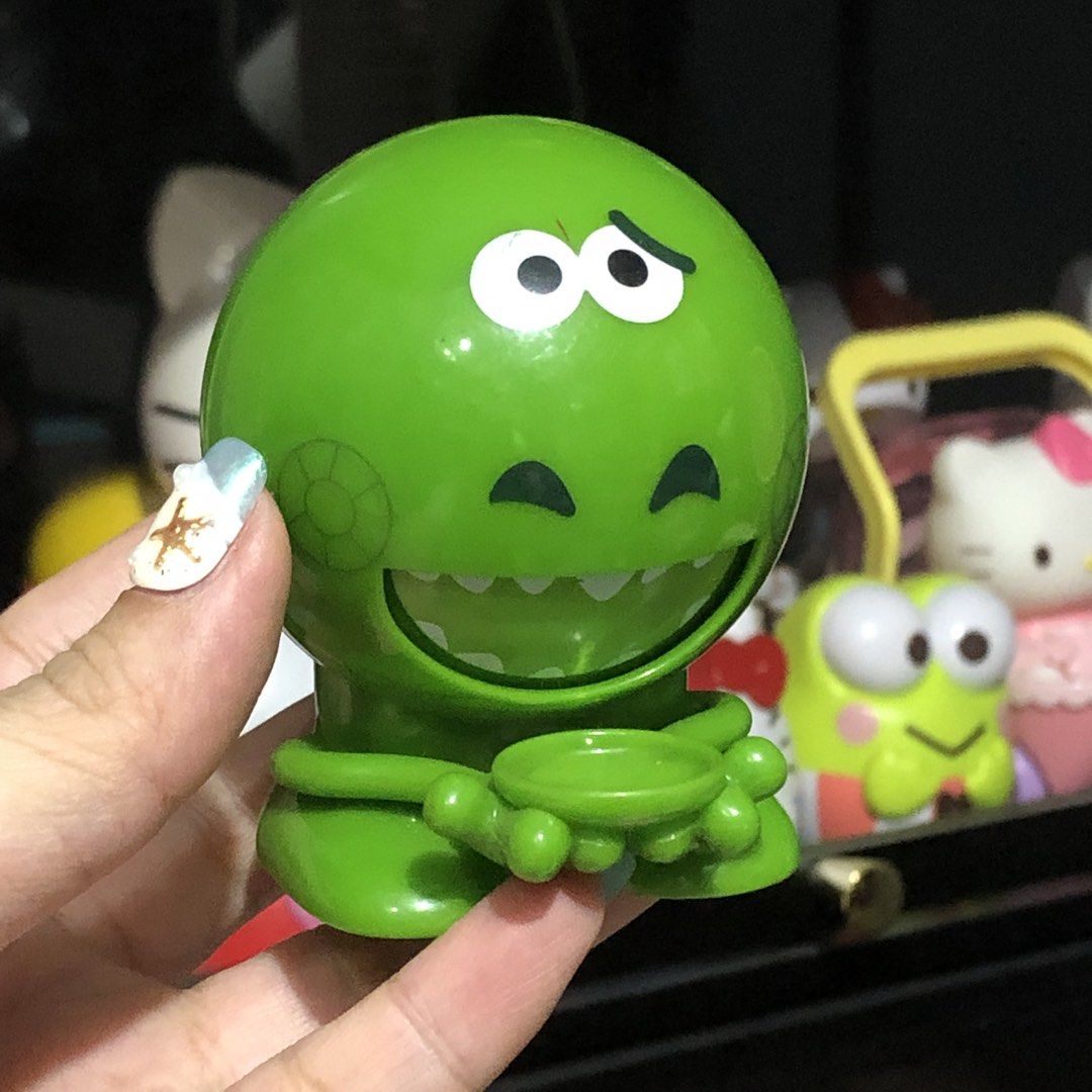 DISNEY TOY STORY REX (Category: Figurines & Statues) located in Quezon City. Submitted by kitsune.treasures (Listing ID 1440269003, Image 1). Description: *First to pay policy! *1 day reservation only. Failure to pay on time, auto cancel. 📍Quezon City * MOD: J&T | Lalamove * MOP: GCASH | BPI 📦ON HAND AND READY TO SHIP CONDITION: WHAT YOU SEE IS WHAT YOU GET. Dimensions: Kindly check the photos for the actual measurements. Please check all the p