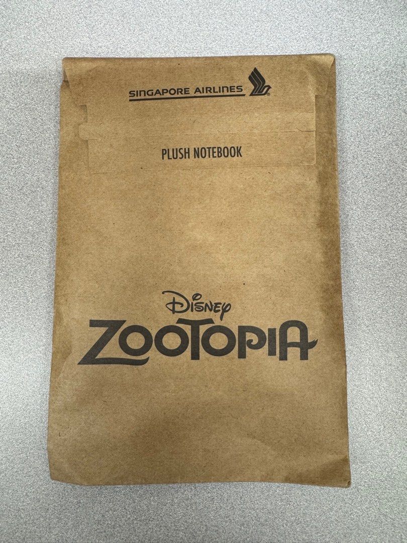 Disney Zootopia Plush Notebook Set with Pencils Singapore Airlines, 興趣及 ...