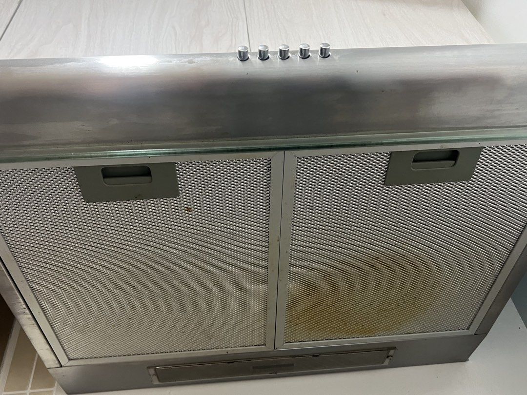 Elba Rangehood (Category: Other Kitchen Appliances) located in Quezon City. Submitted by poshsassychic (Listing ID 1440230651, Image 3). Description: RFS: moving away.