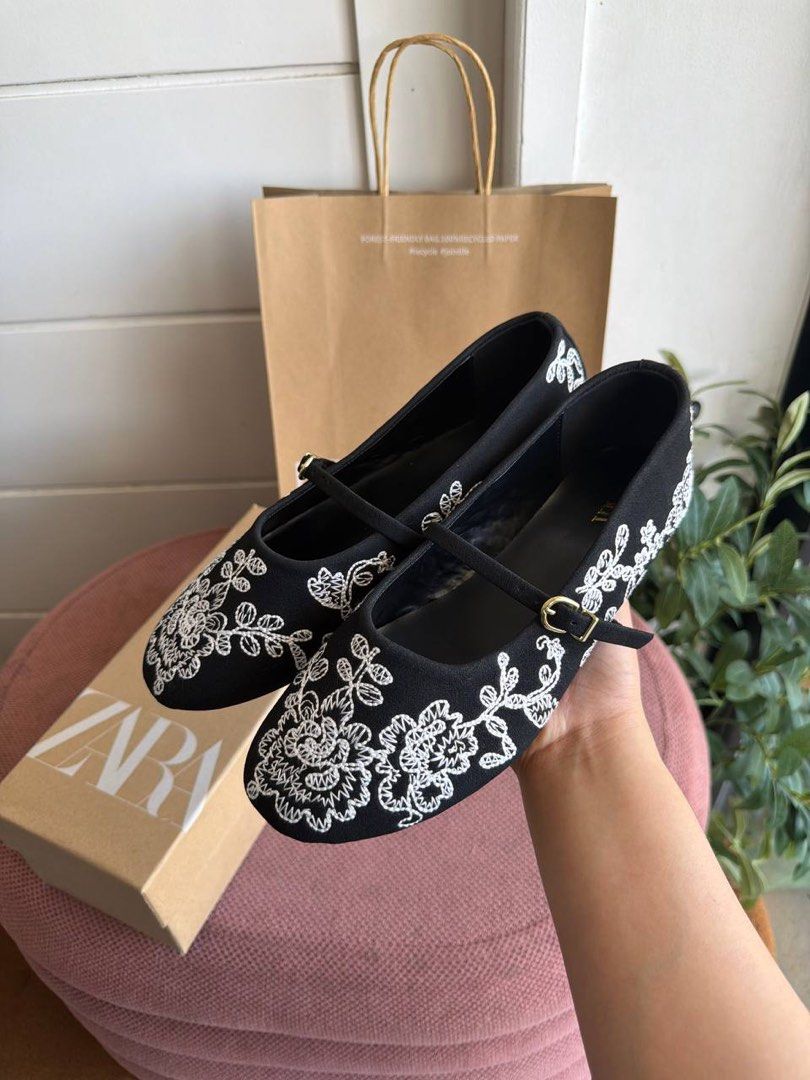 Floral Ballerina Shoes (Category: Flats & Sandals) located in Manila. Submitted by aiman_sole5 (Listing ID 1440323112, Image 1). Description: ₱950 ✔️ with box and paperbag Available size: 35 / 36 / 37 / 38 / 39 / 40 📍Candelaria, Quezon • lalamove available • J&T shipping available.