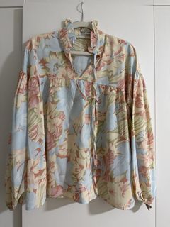 (Category: ) located in . Submitted by closetaddicts (Listing ID 1440304866, Image 1). Description: .