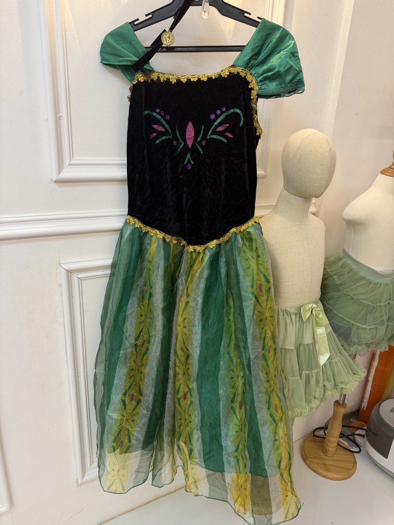 FROZEN ANNA ADULT (Category: Evening dresses & gowns) located in Quezon City. Submitted by ricanydera (Listing ID 1440358233, Image 1). Description: WITH NECKLACE.