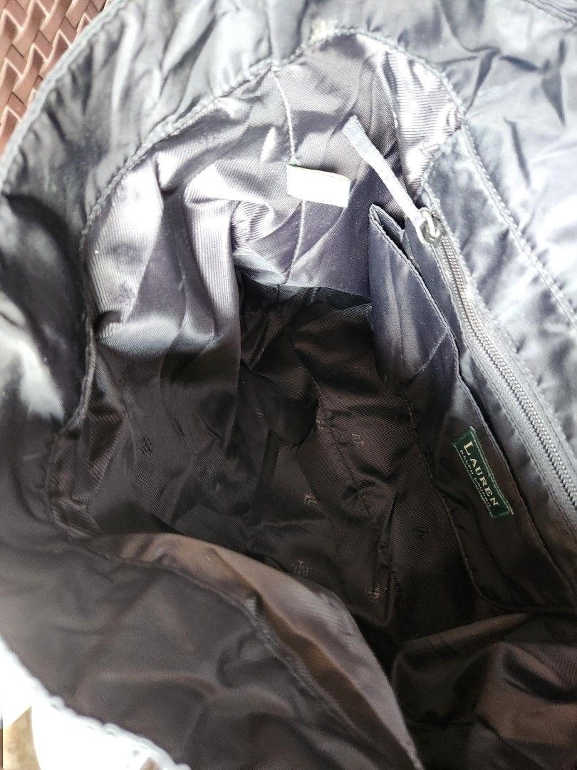 Fs unisex (Category: Luxury Bags & Wallets) located in Tarlac. Submitted by margareth24 (Listing ID 1440268719, Image 2). Description: Ralph Lauren authentic nylon material open tote.