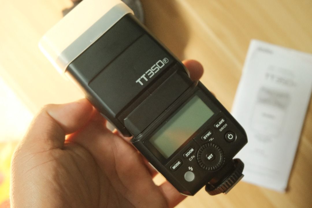 FUJIFILM FLASH TT350f (Category: Flashes) located in Canaman. Submitted by neimorts (Listing ID 1440213912, Image 2). Description: 🟡SALE🔴 FUJIFILM FLASH TT350f - Updated firmware V1.2 -Good Condition Price: P2,990 Mode of Payments: BDO~GCASH~Cash Meet up here in Naga City Shipping Nationwide Pm for other inquiries.