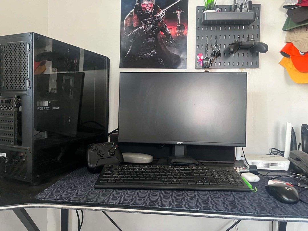 Gaming PC Set Ryzen 5 2600 (Category: Desktops) located in Meycauayan. Submitted by kellyboi33 (Listing ID 1440348052, Image 2). Description: Specs: CPU: Ryzen 5 2600 MOBO: ASUS A320M-K Prime GPU: PALIT RTX 3050 6gb POWER SUPPLY: MSI MAG A650BN 650W 80+ Bronze RAM: 2x8gb 2666mhz Lexar SSD: Kingston SSD 250gb Crucial 1tb 2.5 internal SSD CPU CASE: Vikings Tower CPU case MONITOR: MSI Pro MP233 21.45inch 100hz Mouse: Logitech G304 wireless mouse Key