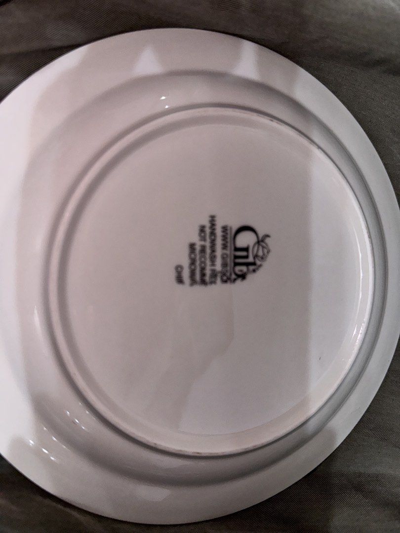 Gibson Dinnerware Cake Plate with Gold Rim (Category: Dinnerware & Cutlery) located in Marikina City. Submitted by lorradel (Listing ID 1440318879, Image 2). Description: - Gibson white dinner plate - Features a thin gold rim - Backstamp includes Gibson logo and care instructions - Care: Handwash recommended, but also dishwasher and microwave safe - Ideal for everyday use or special occasions - surplus because of the backpaint, factory defect.