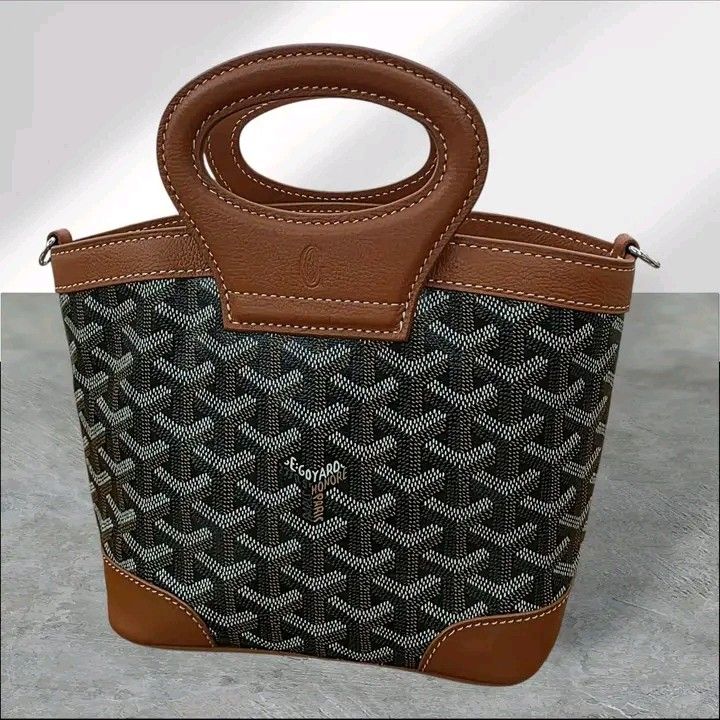 Goyard Mini Beluga (Category: Luxury Bags & Wallets) located in Manila. Submitted by newowl.293cb5 (Listing ID 1440218683, Image 1). Description: - Goyard Mini Beluga - Crafted from signature Goyardine canvas - Accented with premium leather trim and handles - Secure drawstring closure - Spacious main compartment - Ideal for daily use and versatile styling - No sling.