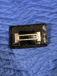 (Category: ) located in . Submitted by thriftcavite (Listing ID 1440229554, Image 1). Description: .