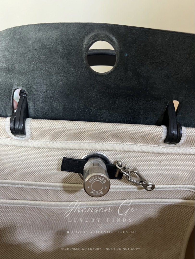 Hermes Herbag Zip Bag (Category: Luxury Bags & Wallets) located in Caloocan City. Submitted by jhensengo (Listing ID 1439937127, Image 3). Description: PM me for more actual pictures. RFS: For decluttering na, I prefer minimalist lifestyle na. 🤍🌸 - Authentic Hermes Herbag Zip bag - Classic canvas and leather design - Versatile carrying: top handle and detachable shoulder strap - Spacious interior with multiple compartments - Comes with dust bag