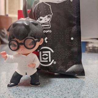 （分類：）位於 。 由 fnoisek 提交（商品編號 1440372033，圖片 1）。簡介： 。