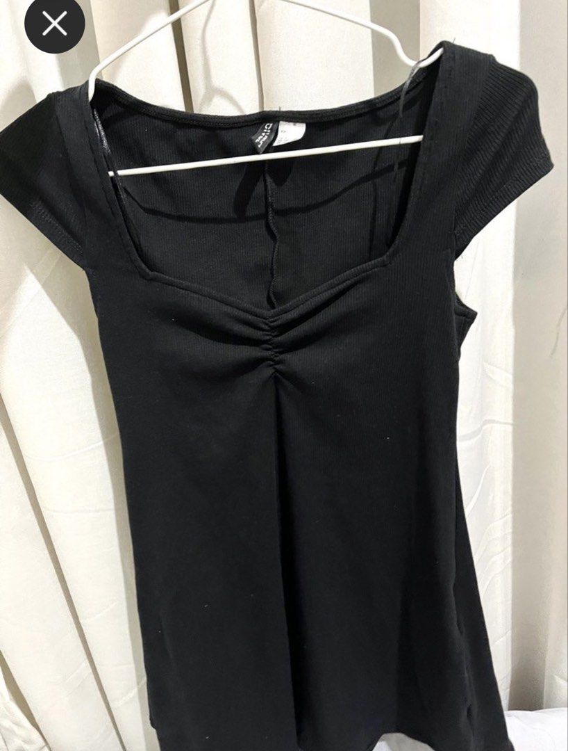H&m A-line Black Dress (Category: Dresses) located in General Trias. Submitted by mritl (Listing ID 1440216396, Image 1). Description: Size S.