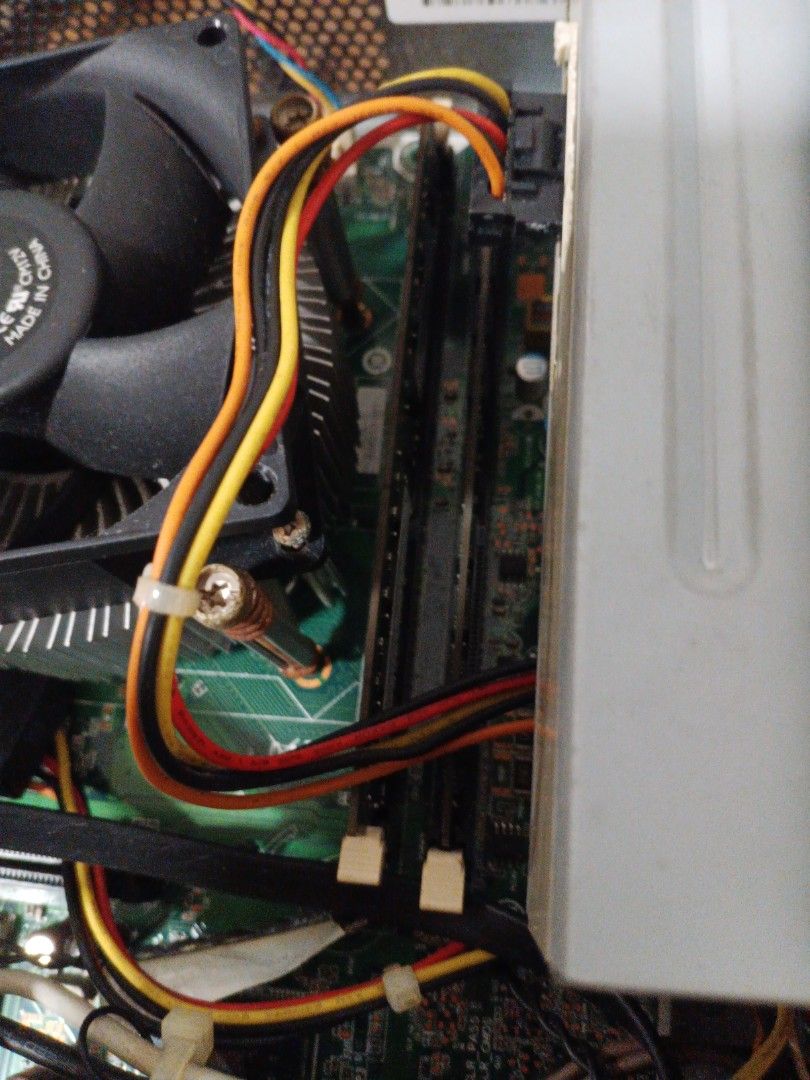 HP Pavilion Slimline Desktop PC465853260392704004