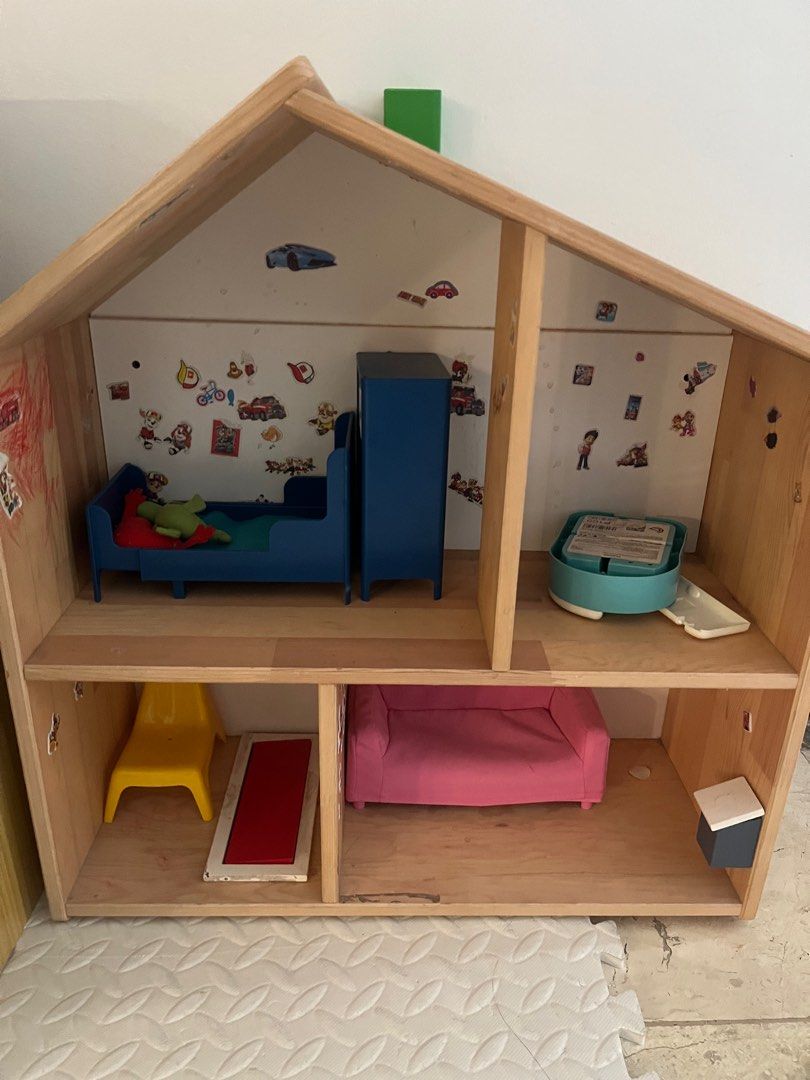 Ikea doll house for toddler kids (Category: Kids Toys) located in Las Pinas. Submitted by preloved_mum (Listing ID 1440201699, Image 1). Description: .