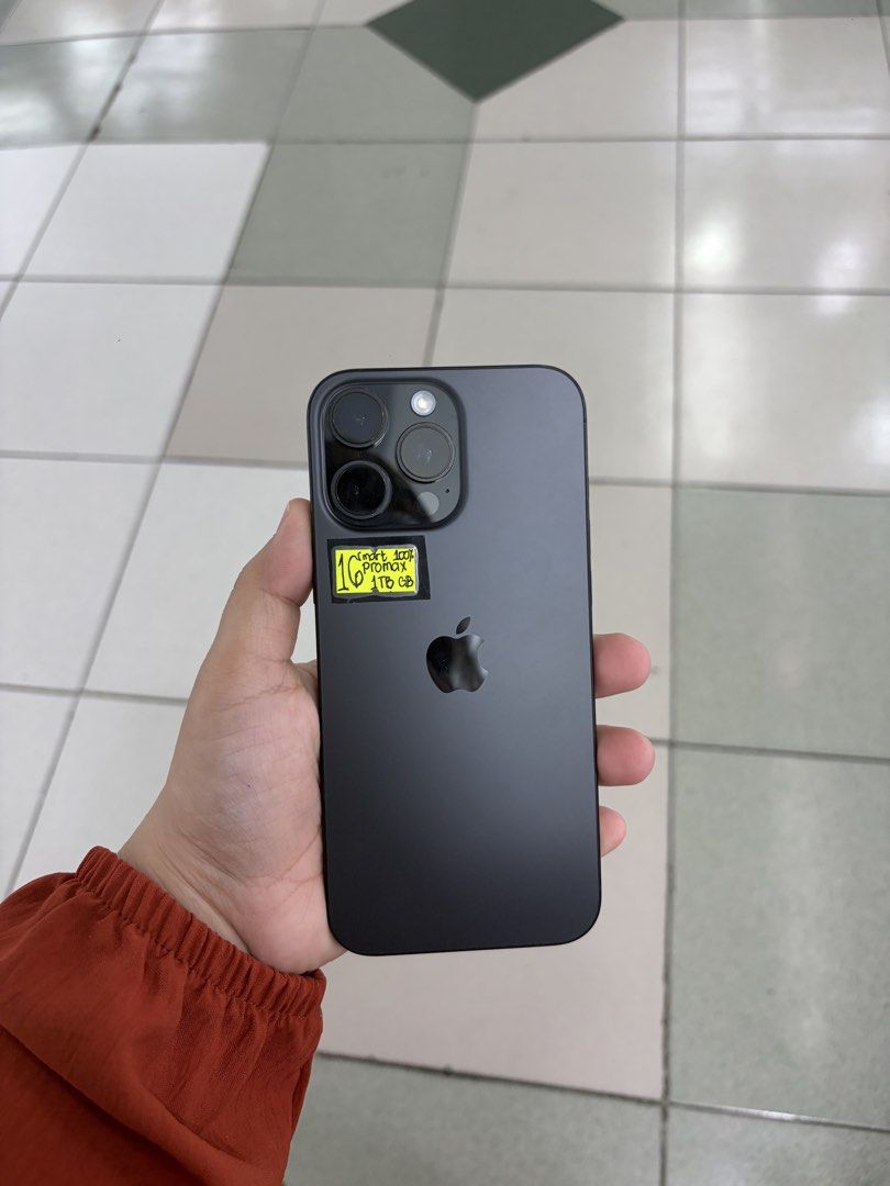 Iphone 16 Pro Max 1TB 100% batt Smartlocked NTC (Category: iPhone 16 Series) located in San Juan City. Submitted by javedsgadgetshop (Listing ID 1440335605, Image 2). Description: WE BUY AND SELL SO PWEDE MAGBINTA OR SWAP ! INSTALLMENT OPTIONS : SPAY LATER / GGIVES / CREDIT CARD / SKYRO / HOMECREDIT (BRANDNEW) Quick Specs : 💵 Iphone 16promax •1TB •NTC Variant •100% batt health •Smartlocked •99% Smoothness •No hidden issue | No Repaired •100% Aut