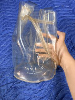 (Category: ) located in . Submitted by thriftcavite (Listing ID 1440228907, Image 1). Description: .