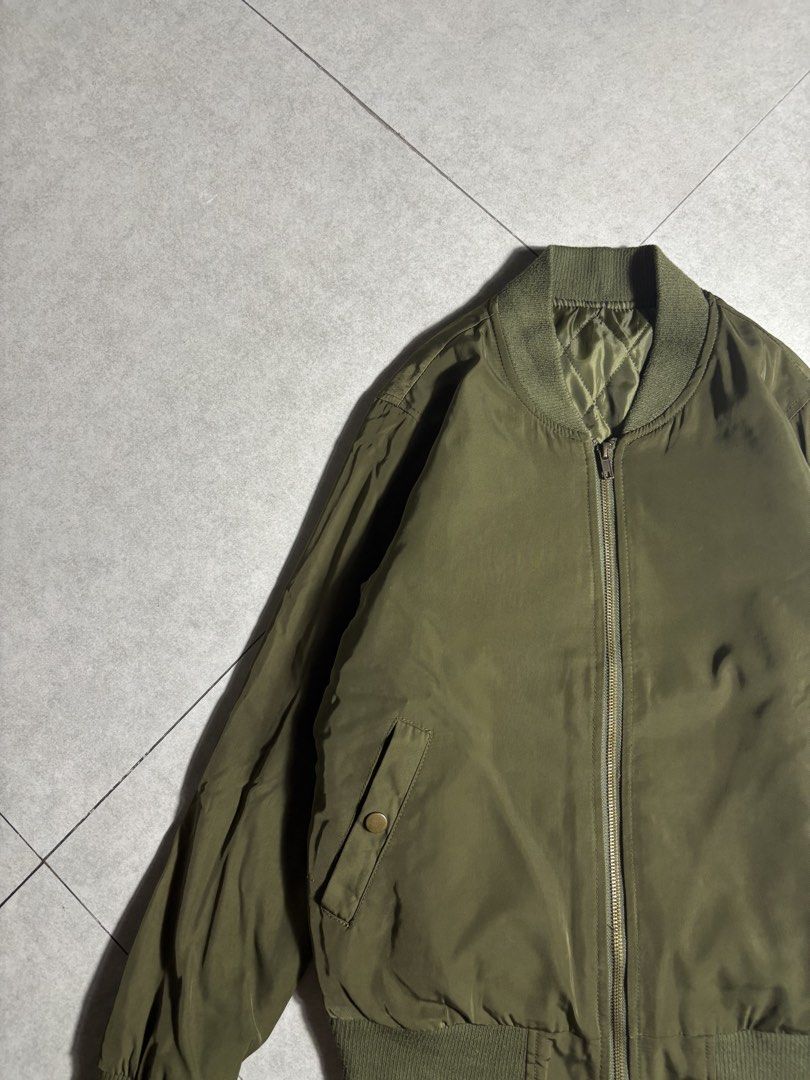 Japan Bomber Jacket (Navy Green) (Category: Coats, Jackets and Outerwear) located in Antipolo. Submitted by pamanathrifts (Listing ID 1440374649, Image 3). Description: Condition: Very Good Size: Fit to XS-S Length: 22” Width: 19” Issue: None.
