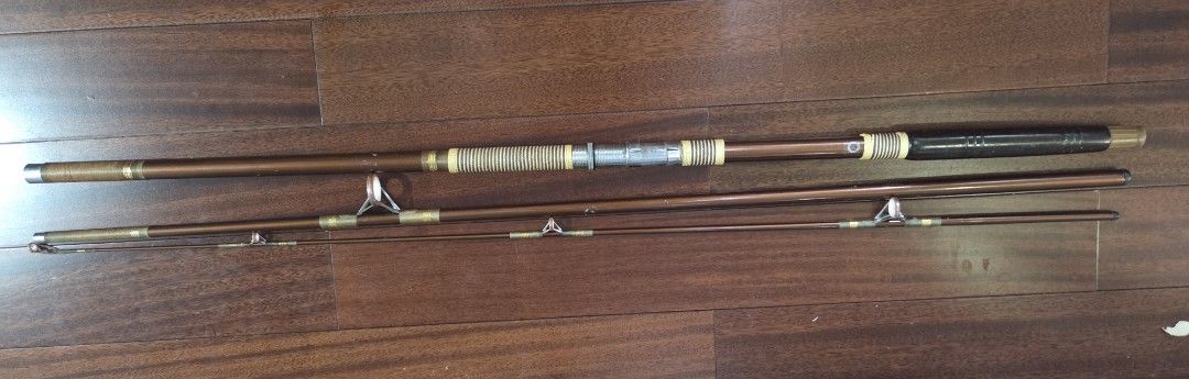 Japanese 3 Piece Surf Rod (Category: Fishing) located in Quezon City. Submitted by irvinyow (Listing ID 1440259970, Image 1). Description: Vintage multi-piece fishing rod Solid fiber glass, wood handle and Ceramic rings. In good condition, no damages.