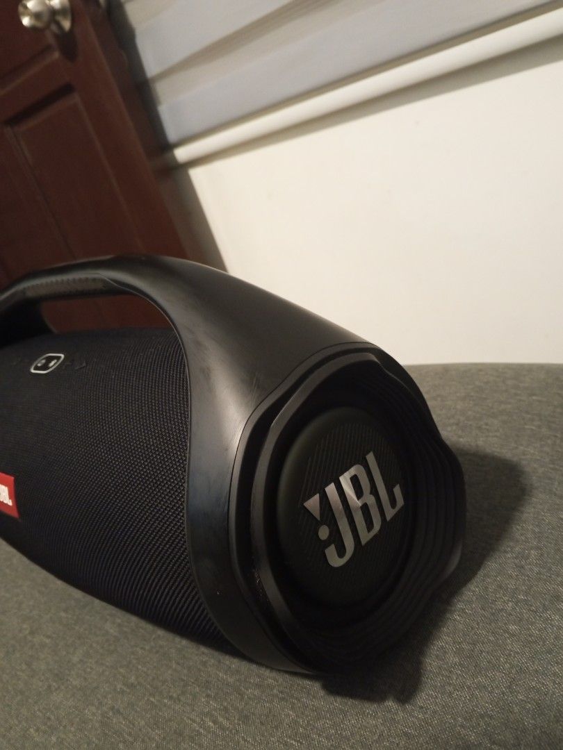 JBL Boombox 2 Portable Waterproof Bluetooth Speaker (Category: Soundbars, Speakers & Amplifiers) located in Quezon City. Submitted by kujikimura (Listing ID 1440363289, Image 2). Description: - JBL Boombox 2 Speaker - Color: Black - Powerful sound for parties & everyday listening - Bluetooth connectivity - Durable and portable design with a built-in handle - Perfect for outdoor use - Ready for its new owner!.