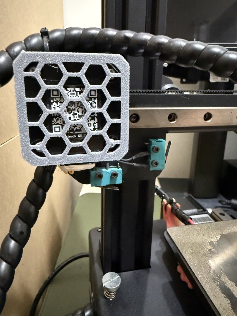 KINGROON KP3S PRO 3d printer (Category: Printers, Scanners & Copiers) located in Pasig City. Submitted by fgkhobbyshop (Listing ID 1440291331, Image 3). Description: Start your 3D printing journey! For Sale: Kingroon KP3S Pro 3D printer Php 5,000.00 only! Equipped with auto-bed leveling and a web browser interface (no need for USB Drive, super easy to setup and use) Comes with spare parts (print bed leveling knob and handle, nozzles, extruder, si