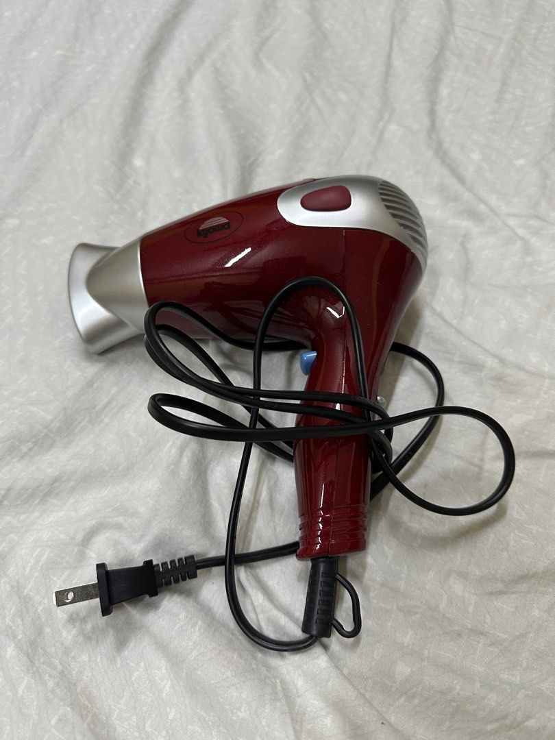 Kyowa Hairdryer (Category: Hair) located in Manila. Submitted by declutteringlot (Listing ID 1440371510, Image 1). Description: .
