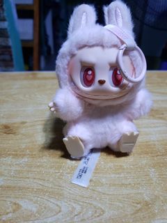 (Category: ) located in . Submitted by ezra_xymon (Listing ID 1440352851, Image 1). Description: .